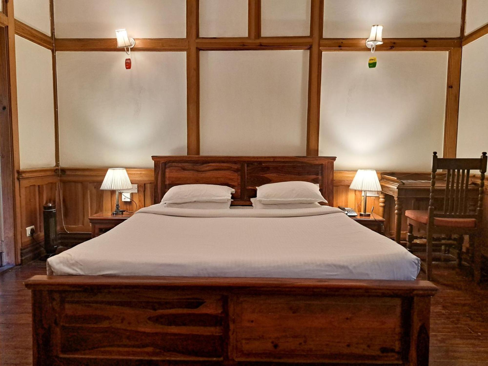 The Heritage Club - Tripura Castle Hotel And Spa Shillong Eksteriør billede