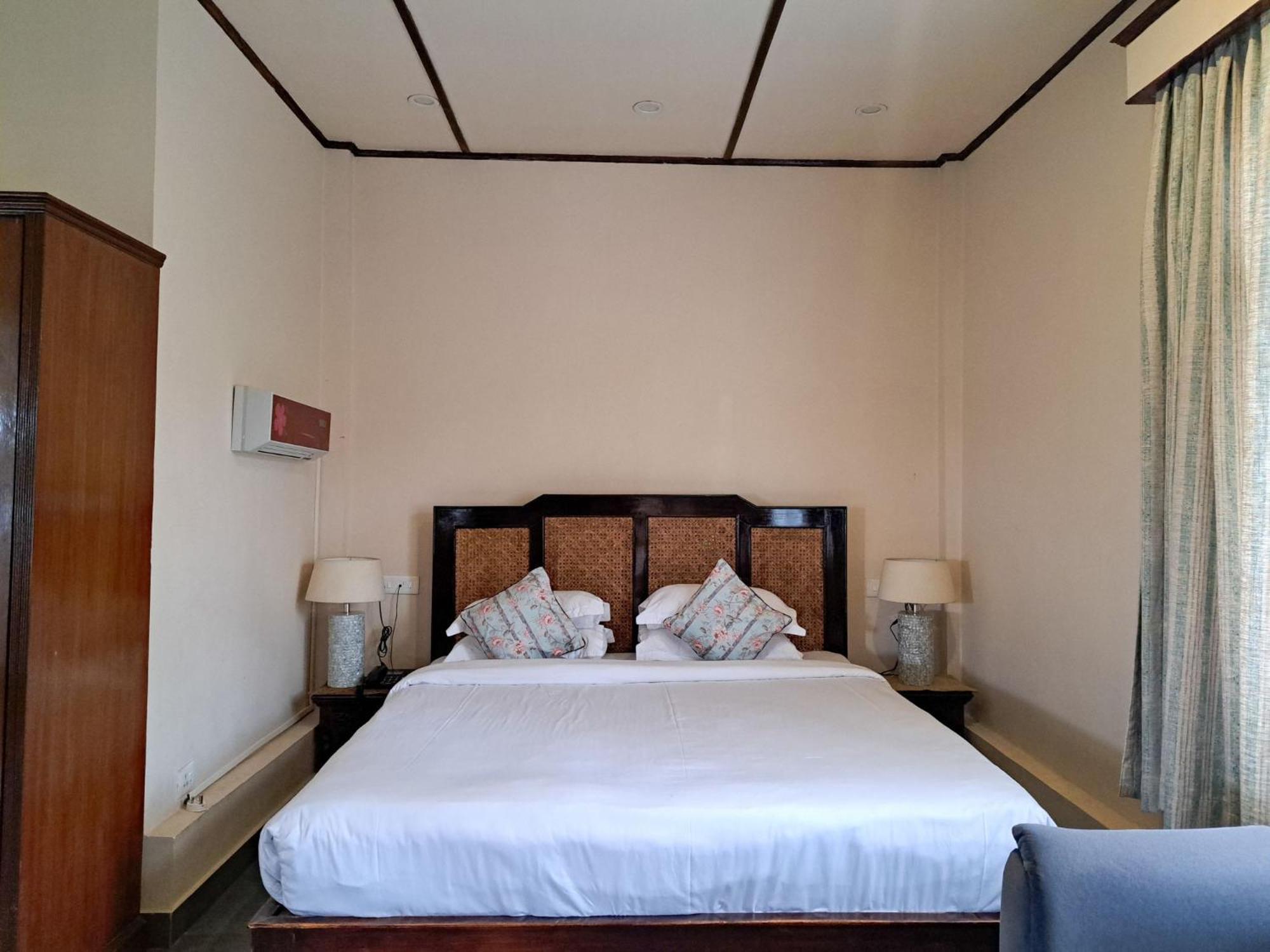 The Heritage Club - Tripura Castle Hotel And Spa Shillong Eksteriør billede