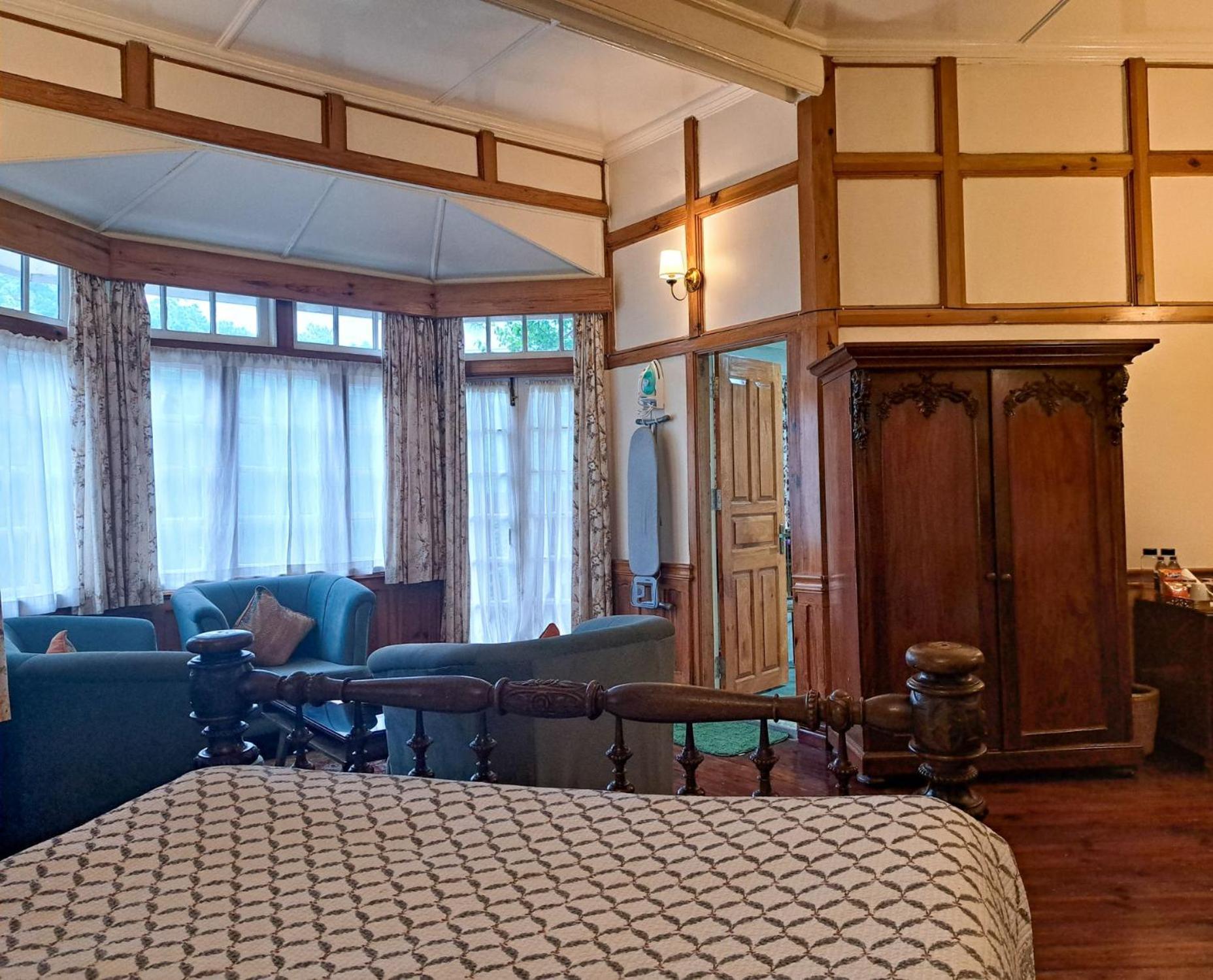 The Heritage Club - Tripura Castle Hotel And Spa Shillong Eksteriør billede
