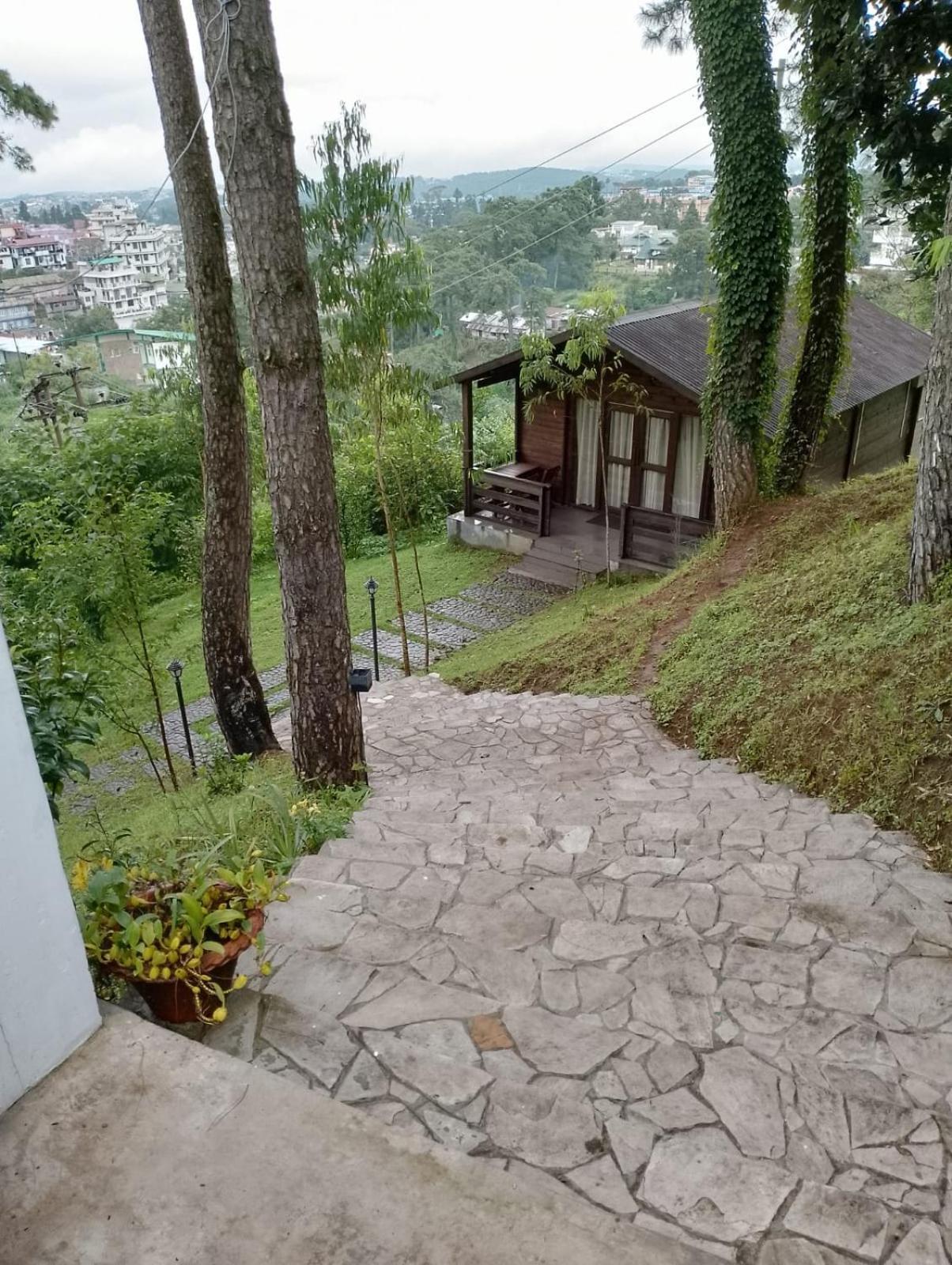 The Heritage Club - Tripura Castle Hotel And Spa Shillong Eksteriør billede