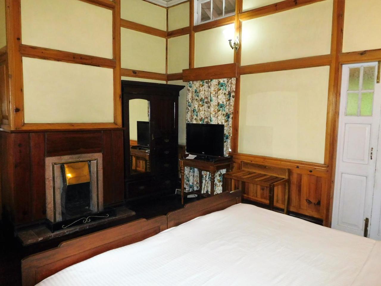 The Heritage Club - Tripura Castle Hotel And Spa Shillong Eksteriør billede